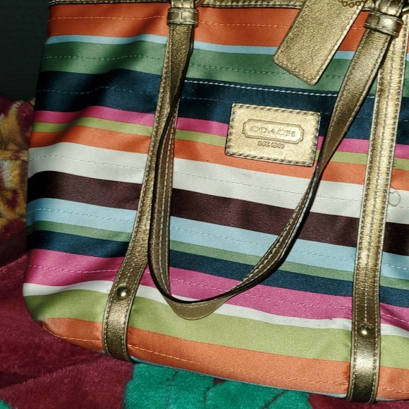 Coach Handbags - Coach purse Coach Handbags - Coach purse